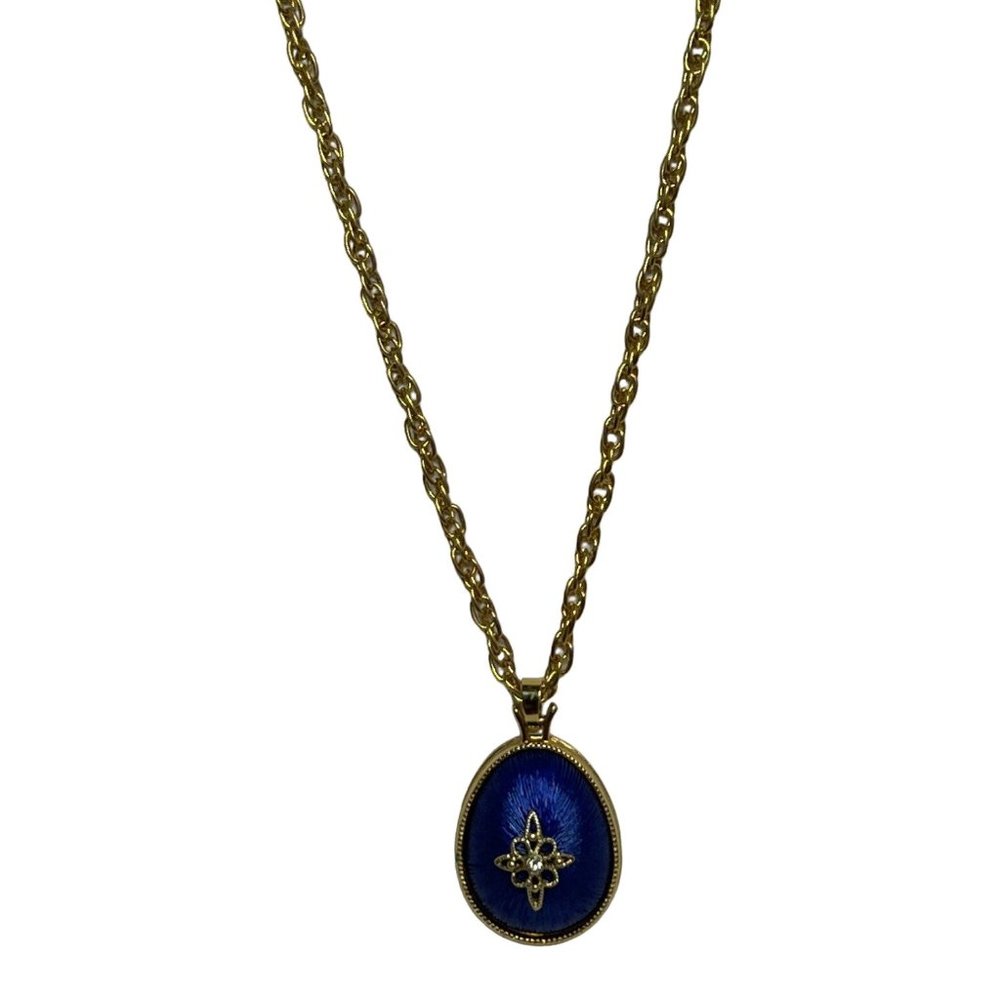 Avon Gold Tone Necklace With Blue Enamel And Rhinestone Egg Pendant (4315)